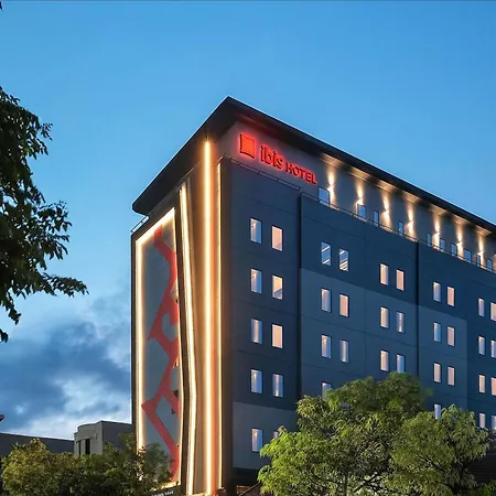 ibis Surabaya Tidar-2
