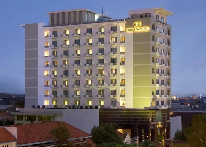 Hotel Santika Pandegiling - Surabaya